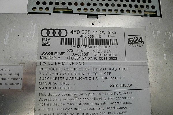 4F0 035 110A  AUDI  A6 4F   6 Disc CD Changer - 2