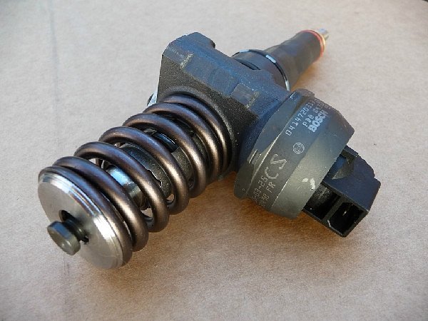 0986441568 vstřikovač BOSCH  vstřikovač  - VW AUDI Škoda Seat 1,9 TDI- 1.9 Diesel Injector  - 6