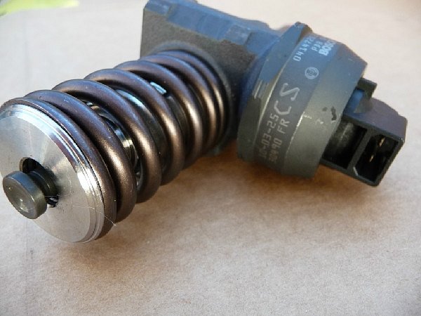 0986441568 vstřikovač BOSCH  vstřikovač  - VW AUDI Škoda Seat 1,9 TDI- 1.9 Diesel Injector  - 7