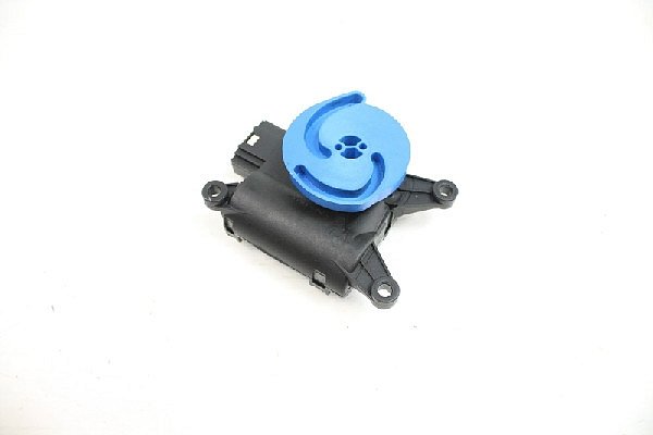 8E1 820 511F Audi A4 8E B6 Servomotor motorek nastavení klapky topení / klimatizace  AC - 3