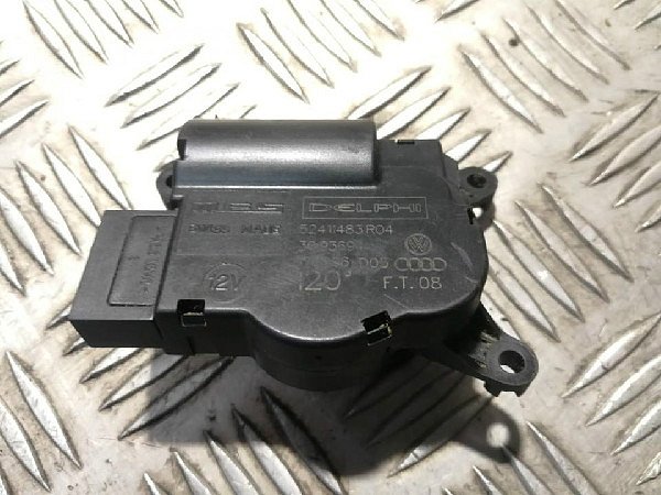 52411483 R04   VW AUDI Servomotor nastavení klapky cirkulaci vzduchu topení  - 2