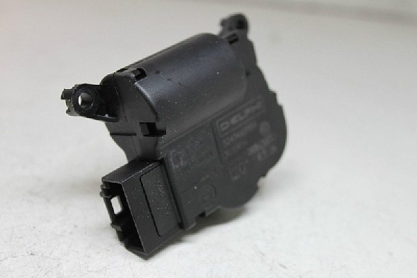 7L0  907 511AH  Q7 TOUAREG  T5 T6  Servomotor nastavení klapky cirkulaci vzduchu topení / klimatizace  AC - 3