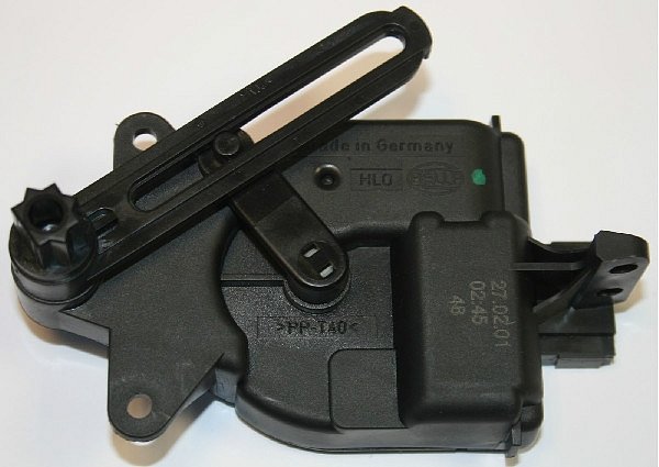  1J1 907 511  VW  Jetta Golf MK4 Audi A3 TT Servomotor motorek nastavení klapky topení / klimatizace  AC - 3