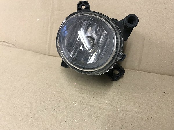  8T0 941 699 Audi A4 A6 Mlhovka mlhové světlo přední Halogen   - 2