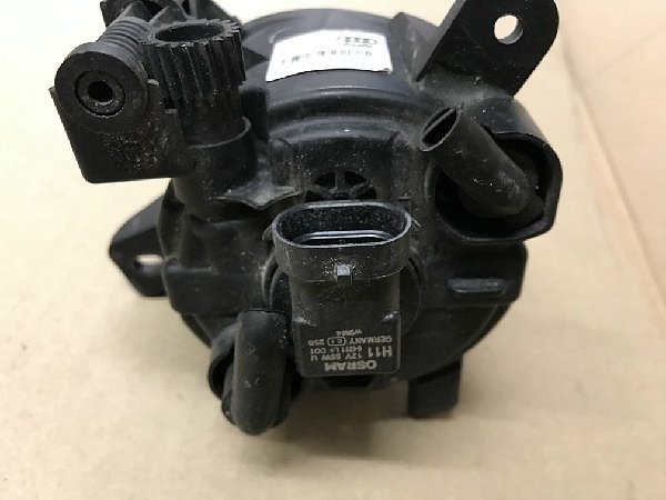  8T0 941 699 Audi A4 A6 Mlhovka mlhové světlo přední Halogen   - 5