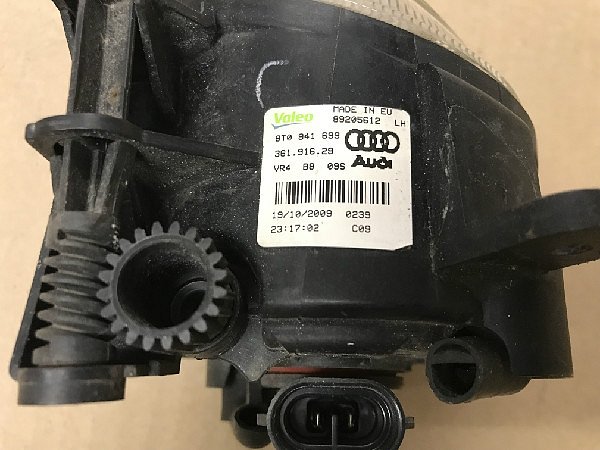  8T0 941 699 Audi A4 A6 Mlhovka mlhové světlo přední Halogen   - 6