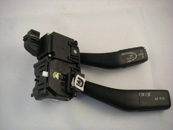 tempomat 8P0 953 513 Páčka pod volant Audi A3 8P, TT , NOVÝ DÍL orig. - 4