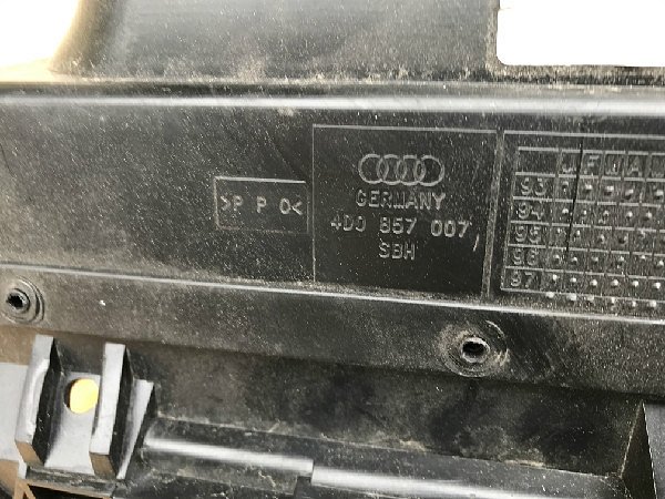  4D0 857 007 AUDI A8 Q S8 2000-2003 středová konzole do palubní desky na rádio a klimatronic topení - 6