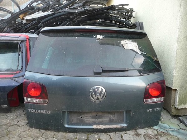 7L6 845 211 BG VW TOUAREG 7L  Zadní sklo vyhřívané do pátých dveří -  zadní víko  dveře kufrové - 4