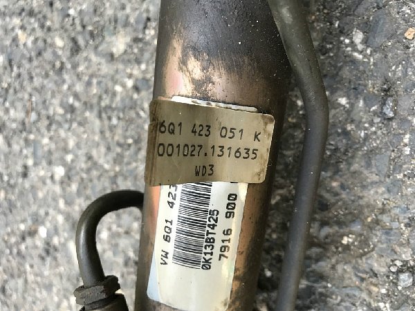 6Q1 423 055E  Škoda FABIA Hřeben řízení , servo hydraulické řízení - 6