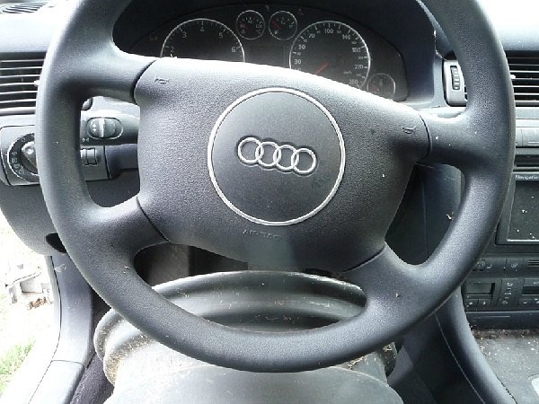 AUDI A6 2003 4B 3,0 V6 náhradní díly barva LY7W stříbrná - - 5