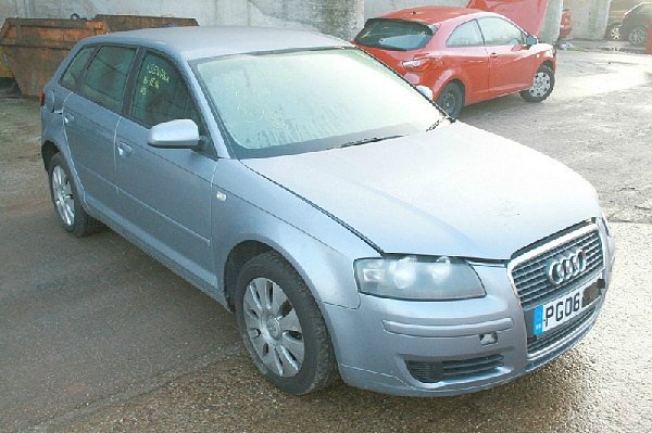 AUDI A3 8P BKD 2003 - 2005 - SPORTBACK -NÁHRADNÍ DÍLY  - 3