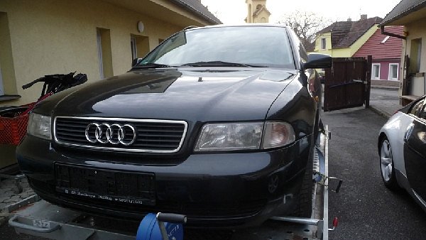  Audi A4 B5 1998  1,8 5V 92kW Motor ADR - Převodovka DHZ  - 20