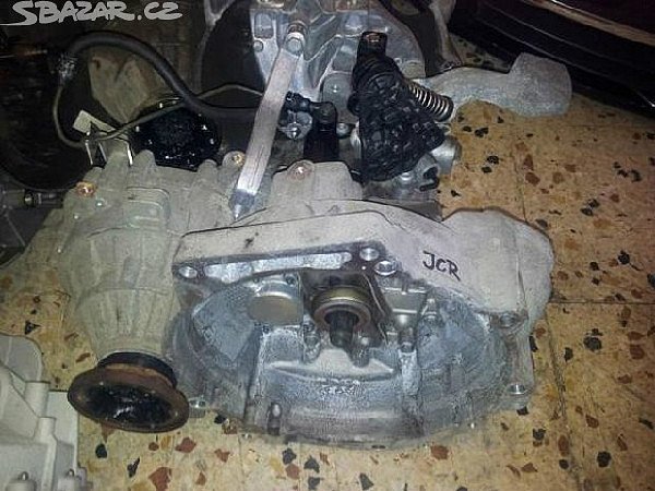 převodovka  JCR  VW GOLF TOURAN ŠKODA OCTAVIA 2 - 1,9 TDI - 7