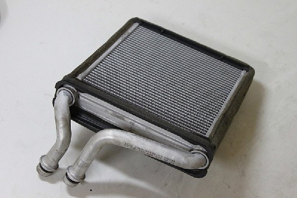 3C0 819 031 Radiator topení vložka VW Golf 6 04-13 Passat 3C 06-15 Tepelný výměník Tiguan CC Scirocco - 2