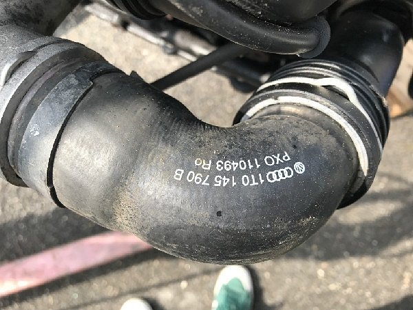  1T0 145 790B VW , ŠKODA , AUDI , SEAT.  Hadice plnícího vzduchu tlaková trubka vedení stlačeného / nasávaného vzduchu turbo intercooler chladič turba - - 2