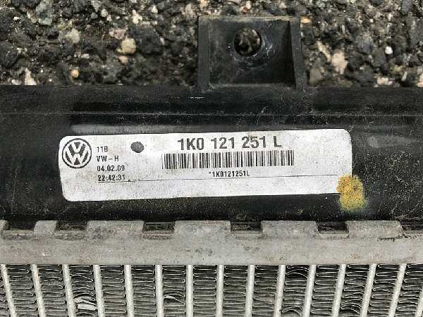 1K0 121 251L VW AUDI ŠKODA  Chladič vody Chlazení motoru vodní chladič  - 3