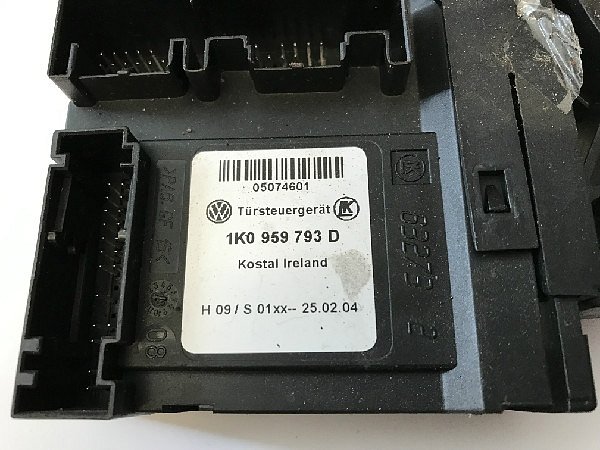  1K0 959 701G  VW Audi Škoda Motor stahování okna řidiče  + řídící jednotka 1K0 959 793 D  - 2