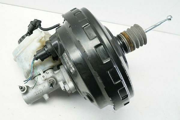 7L8 612 101D  AUDI Q7 07-15 4L   Brzdový válec posilovač brzd  - 2