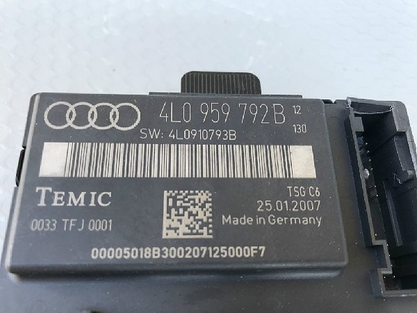 4L0 959 792B   Audi Q7 4L 2008   Jednotka dveří spolujezdce pravé přední   - 2