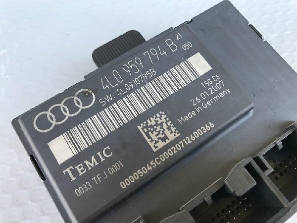  4L0 959 794B  Audi Q7 4L 2008   Jednotka dveří spolujezdce pravé Zadní  - 4