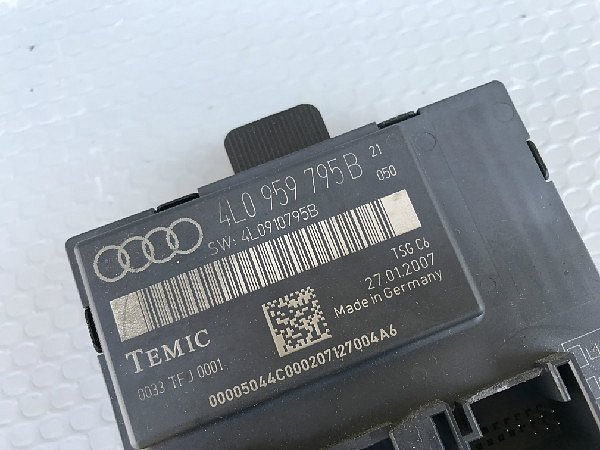  4L0 959 795B  Audi Q7 4L 2008   Jednotka dveří řidiče levé  Zadní  - 3