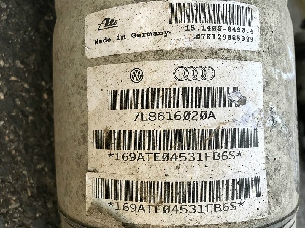  7L8 616 020A VW Touareg 7L0 Audi Q7 4L  3,0 TDI   Tlumič měch  Vzduchová vzpěra vzduchový podvozek  Pneumatický systém  - 2