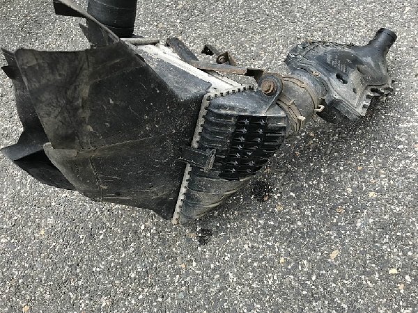 Intercooler , Chladič stlačeného vzduchu VW  GOLF 4  1,9TDI - 4