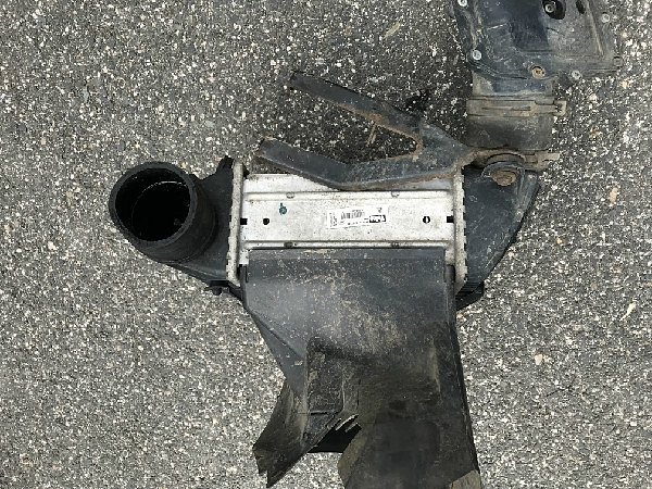 Intercooler , Chladič stlačeného vzduchu VW  GOLF 4  1,9TDI - 5