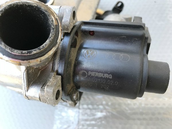 059 131 515R Audi A6  A4 8K  3.0 TDI recirkulační ventil výfukových plynů EGR chladič výfukových plynů - 5