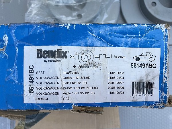 BENDIX 561491BC Kotouče zadní  VW GOLF 3 CADDY Passat   - 2