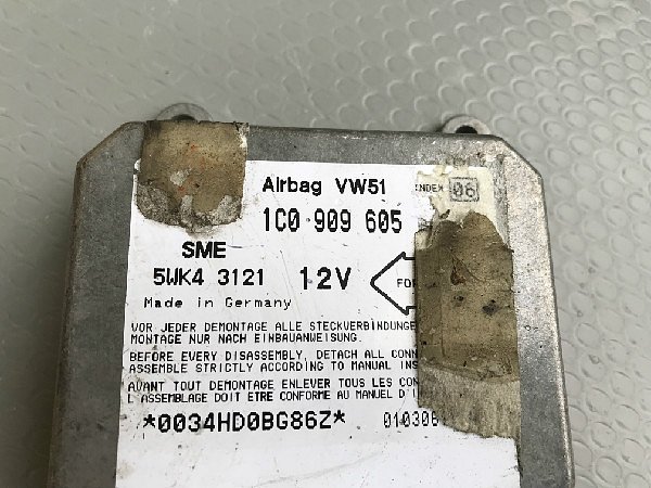 1C0 909 605  VW Audi Škoda Řídící jednotka airbagu  Airbagová jednotka - 2