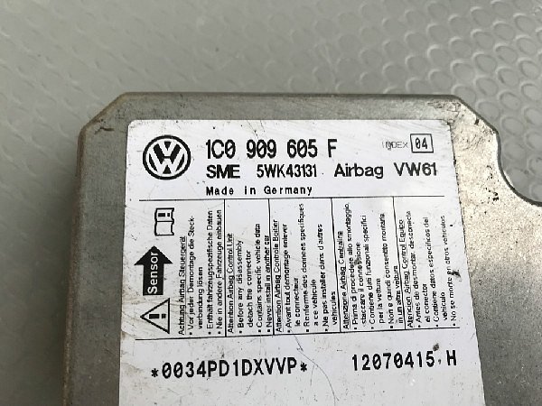  1C0 909 605 F VW Audi Škoda Řídící jednotka airbagu  Airbagová jednotka - 2