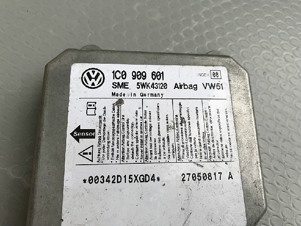  1C0 909 601 VW Audi Škoda Řídící jednotka airbagu  Airbagová jednotka - 2