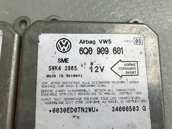  6Q0 909 601 VW Audi Škoda Řídící jednotka airbagu - 3