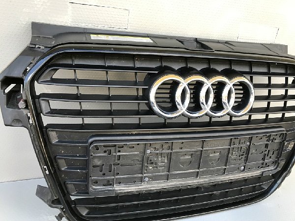 8X0 853 651  Audi A1 8X Maska přední Grill mřížka nárazníku černá mřížka S-Line - 4