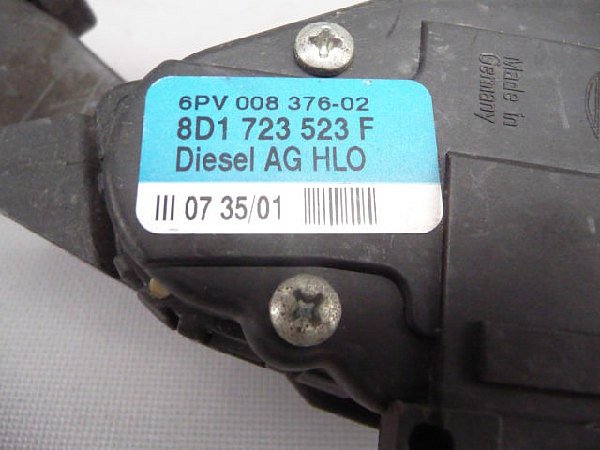 Plynový pedál 8D1 721 523L - 2