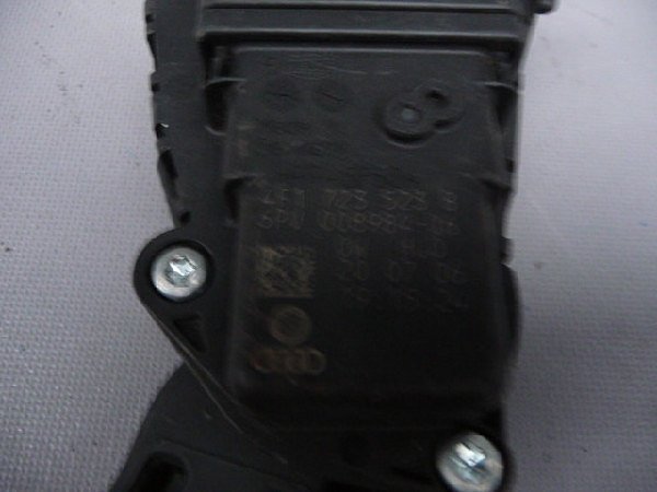 Plynový pedál 4F1 723 523B El. modul-AUDI A4 A5 A6 A7 Q5  - 3