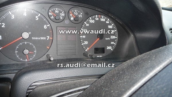Audi A4 B5 8D MOTOR ADR 1,8 L  - 6