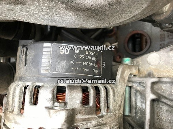 Audi A4 B5 8D0 ADR 1,8 L  Generator Alternátor 90 A 14V  058 903 016 A   Bosch - 0 123 320 016  - 2