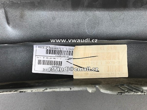 2H6 853 818 R VW Amarok Lem blatníku plast na blatník  -  Pravý zadní PZ  - 5