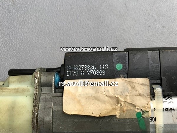 3C9 827 383G Passat 3C B6 B7     Elektrický motorek zdvihu zadního víka pátých dveří servomotor otvírání víka   - 5