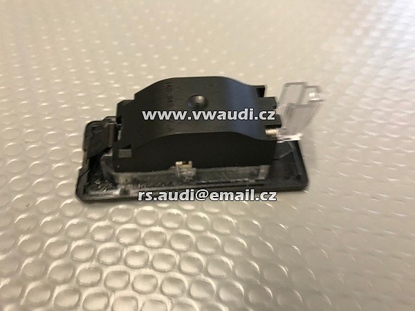  1K9 943 127A Osvětlení SPZ zadní dveře víko  Volkswagen PASSAT B7 2013  Golf 5 V 6 VI   1K9943127A - 2