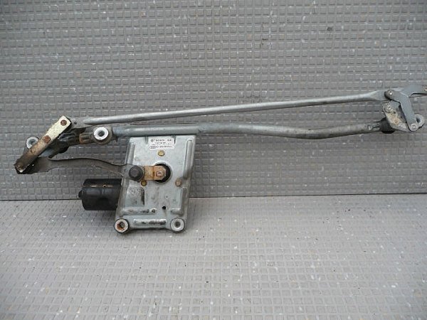 Mechanizmus stěračů přední AUDI A8 4D1 955 023M - 2