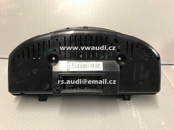 VW Passat 3C Tacho Tachometer  3C0 - 2