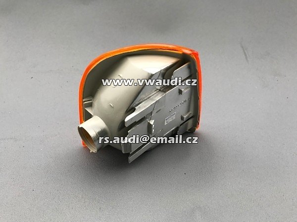  441 - 1506L-UE Blinkr blikač AUDI 100 CD C3 Doutník    směrové světlo přední levá stana - 2