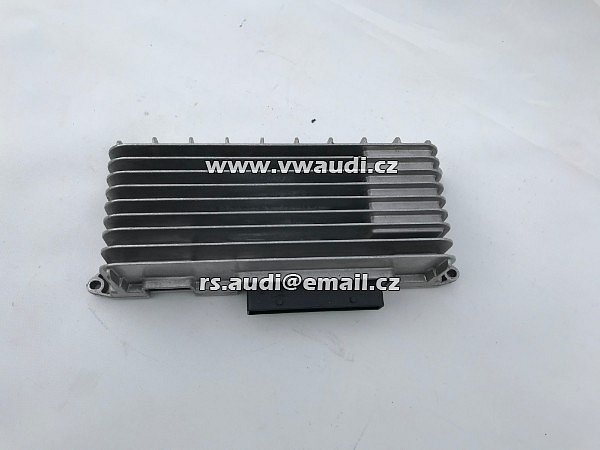 4L0 910 223E Audi Q7 4L  2007  zesilovač     Q7 4L0 TUNER AUTORÁDIO - 2