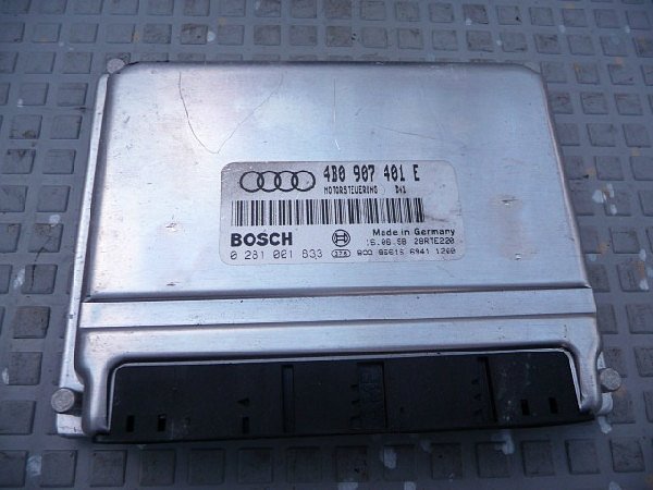 Řídící jednotka motoru  4B0 907 401 E - 2