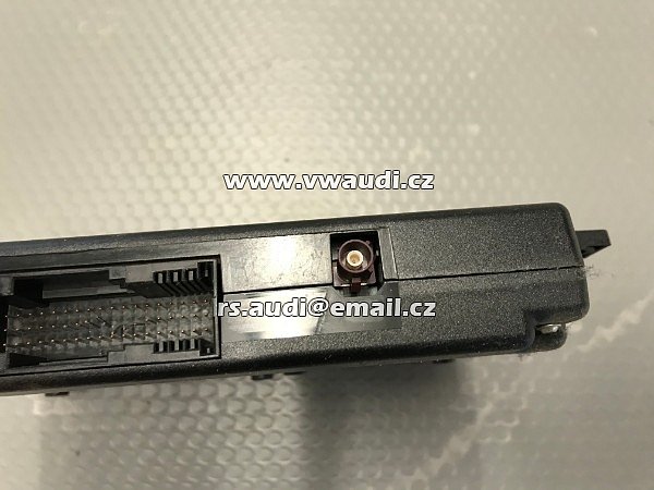 3C8 035 730C, 3C8035730C, 3c8 035 730c Bluetooth  VW Tiguan 5N 3C8035730C  Bluetooth jednoteka podporující iPhone  - 5