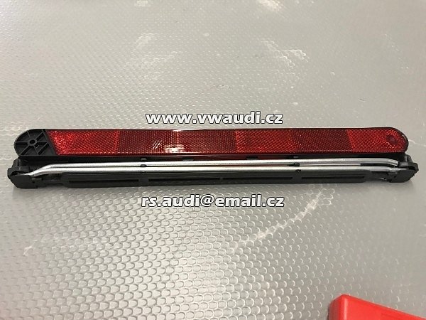 8D9 860 251B Originální výstražný trojúhelník VW Audi Seat Skoda 8D9860251B - 3